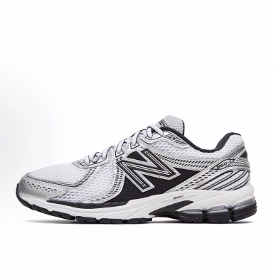 New Balance 860 v2 千禧风低帮跑步鞋 男女同款 黑银 D宽