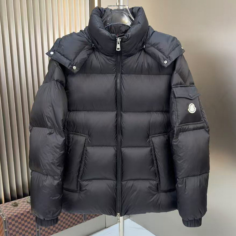 欧货高端2026加厚鹅绒蓬松短款羽绒服男黑色时尚保暖面包服外套