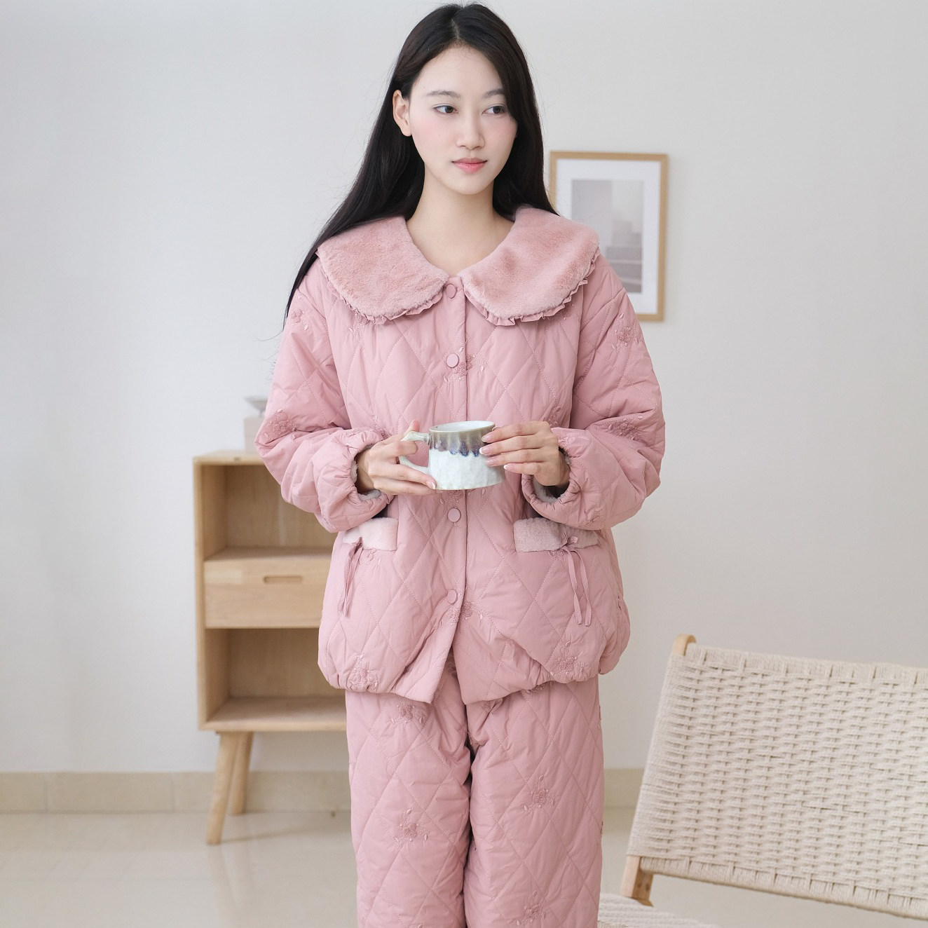 佰伦熊冬季加厚保暖女士睡衣
