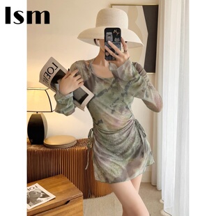 2025新款 防晒遮肚显瘦保守泡温泉度假游泳衣 泳衣女分体三件套长袖