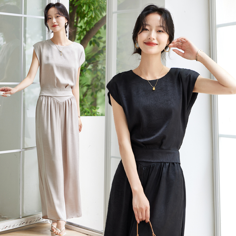 妃秘套装2025春夏新款女短袖宽松休闲百搭上衣小个子显瘦潮阔腿裤