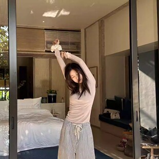 oker章壳儿同款修身天丝羊毛百搭正肩套头打底上衣衫针织T恤女