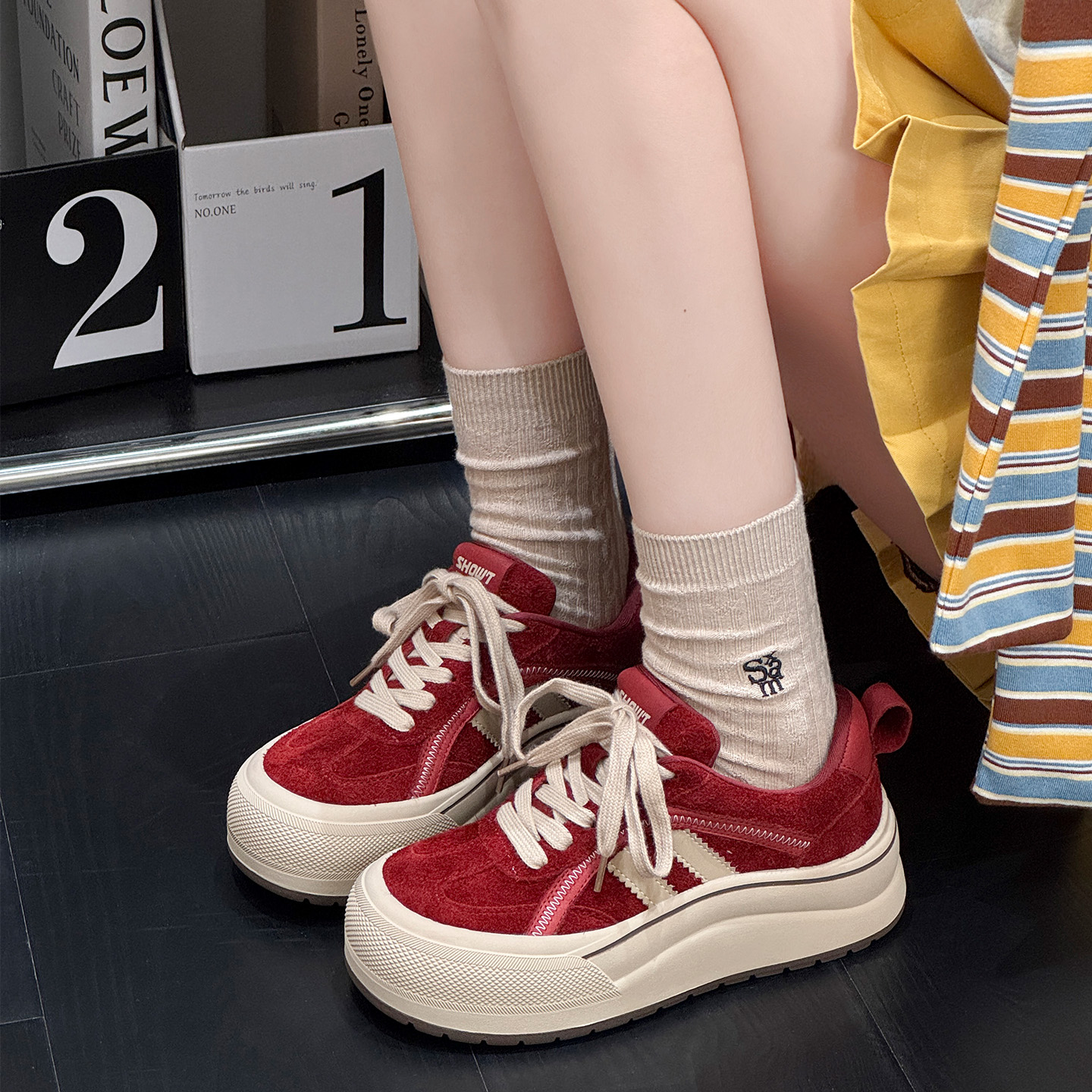 歌诗茵厚底板鞋女2025新款秋季复古真皮德训鞋百搭轻便休闲运动鞋