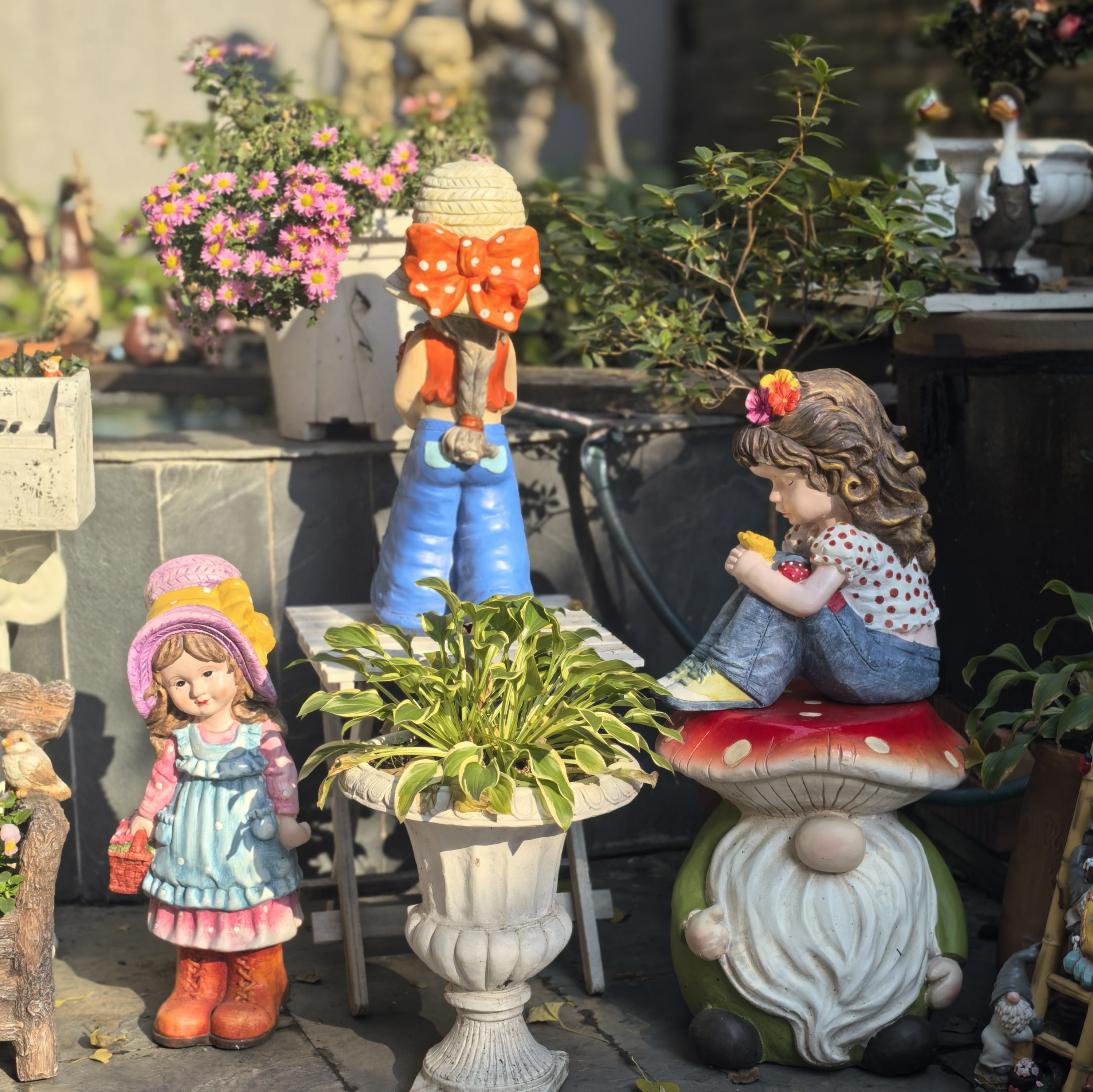 高54cm捧花女孩花园氧化镁装饰摆件户外花园庭院树脂摆件生日礼物