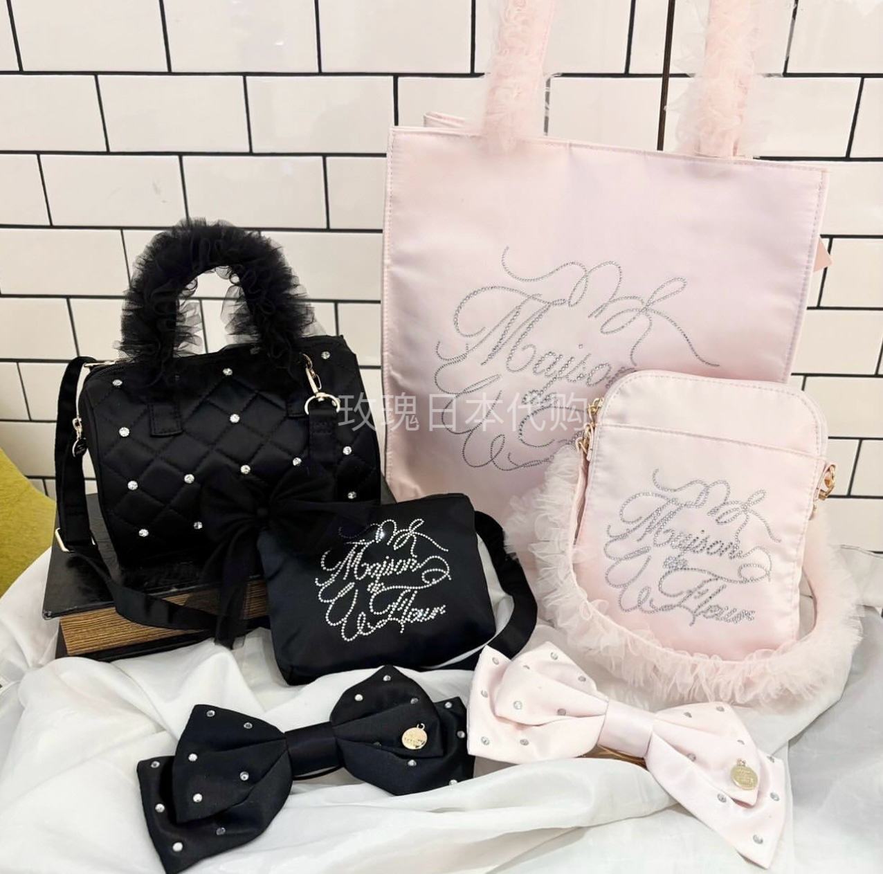 玫瑰日代现货maison de fleur水钻薄纱褶皱蝴蝶结缎面单肩化妆包