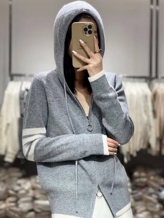 欧货连帽羊绒开衫女拉链宽松厚长袖短款羊毛针织卫衣拼色毛衣外套