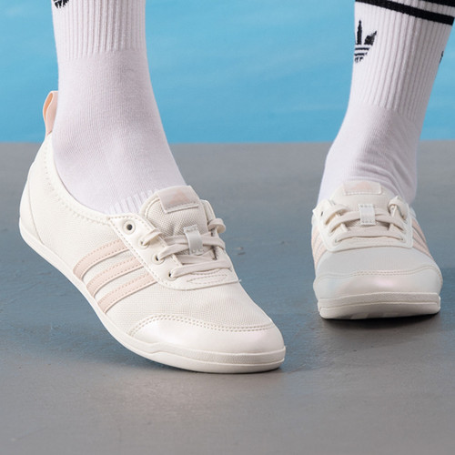 Adidas女子芭蕾风薄底鞋运动鞋