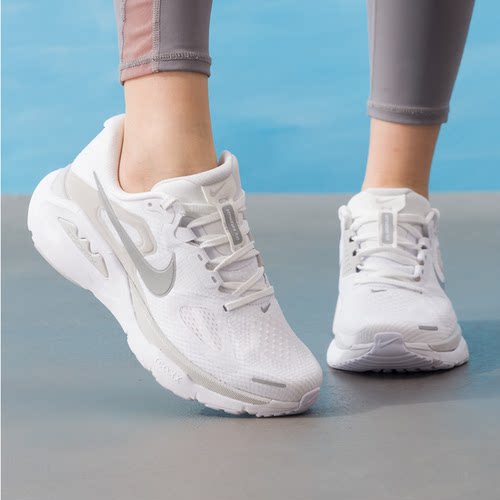 NIKE耐克女子运动训练跑步鞋
