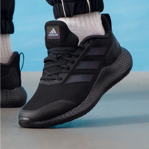 Adidas男女织物低帮休闲运动鞋