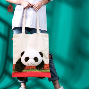 文创文具萌游故宫可爱熊猫休闲大容量新款创意单肩包女书包帆布袋