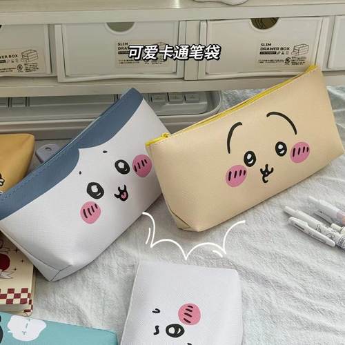 皮革印花乌萨奇笔袋大容量