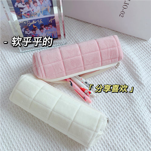 博主枕头高颜值大容量文具笔袋