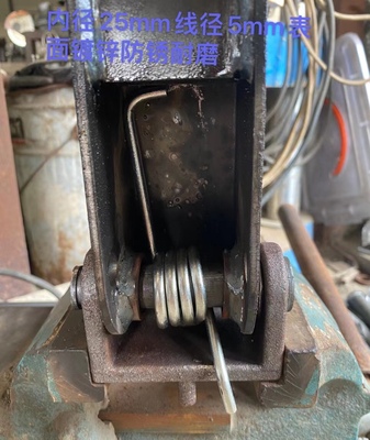 弹簧液压堆高机叉车电瓶