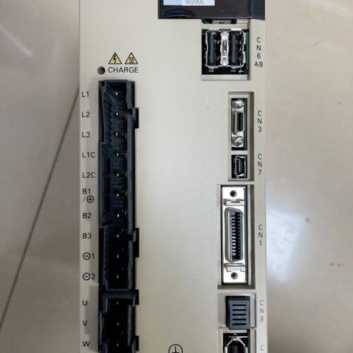 驱动器SGDV-5R5A11A002000SGDV-2R8A11A002000SGDV-3R5A11A002000