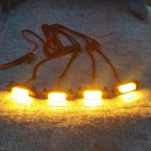 通用中网装 饰灯雾霾灯越野车中网灯格栅前脸小黄灯led日行灯改装