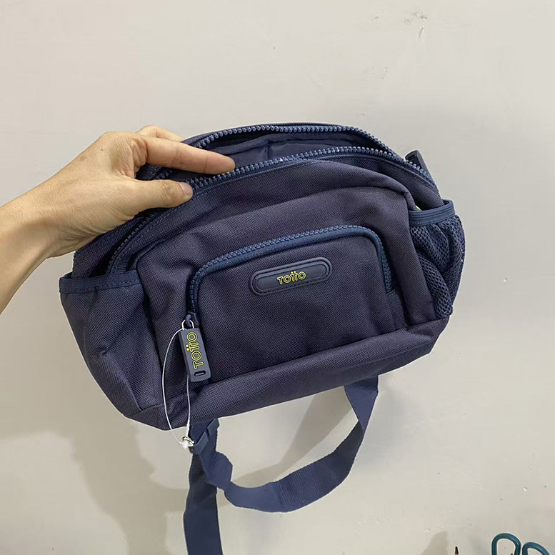 孤品男士出口轻便 大号 澳洲 totto 腰包胸包