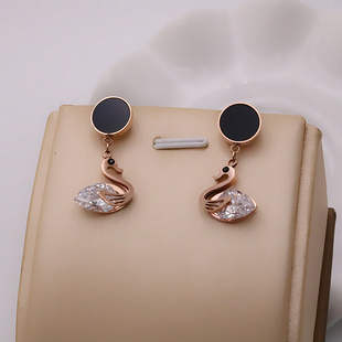 耳钉女韩国气质时尚简约新款潮闪锆石天鹅耳坠耳环防过敏白搭耳饰