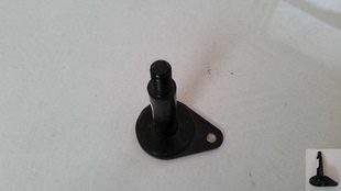 福迪雄狮F22中兴威虎卡威K1海格龙威-后钢板弹簧吊耳销弓子板螺栓