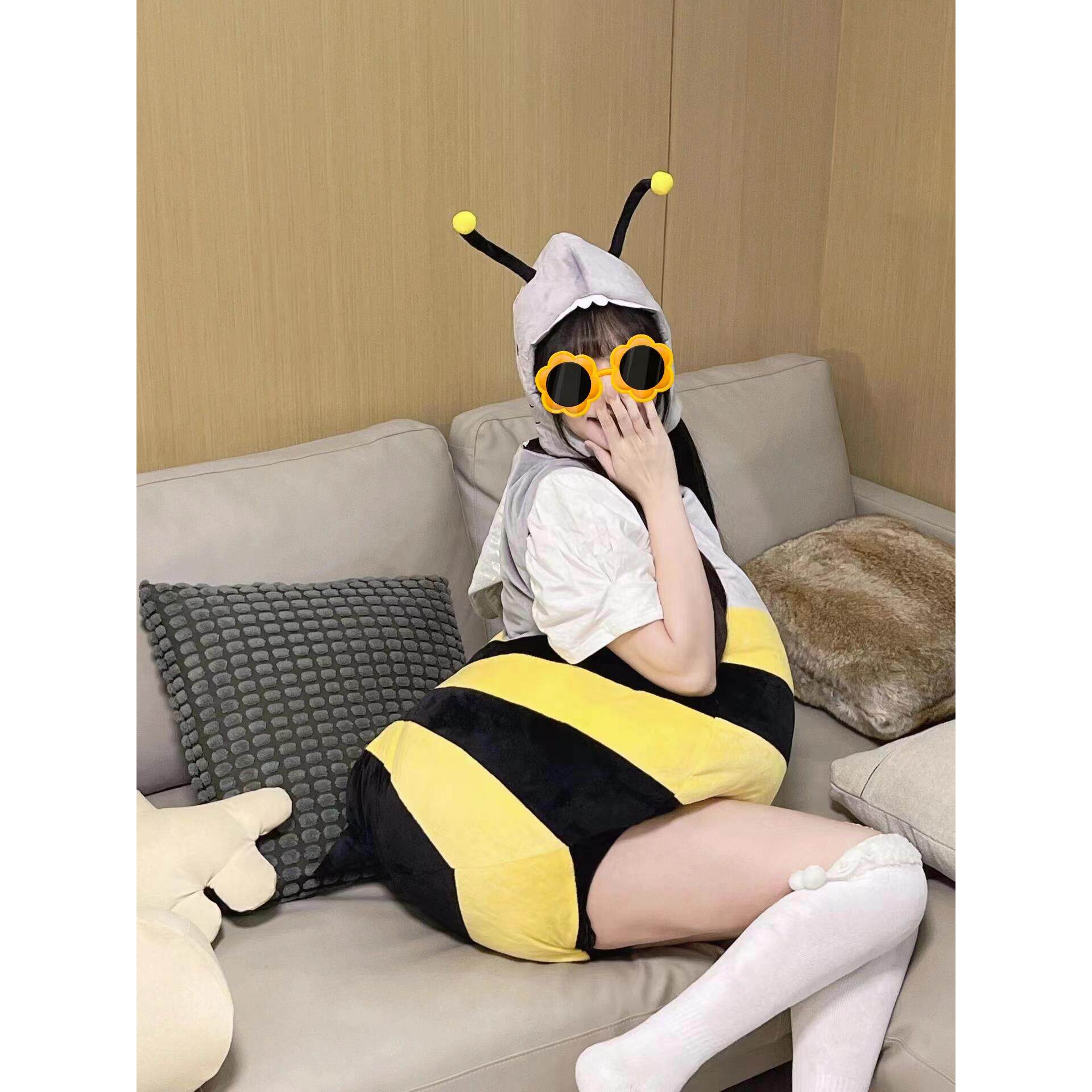 小蜜蜂玩偶衣服可穿戴毛绒玩具搞怪人偶演出服儿童版成人公仔玩具图片