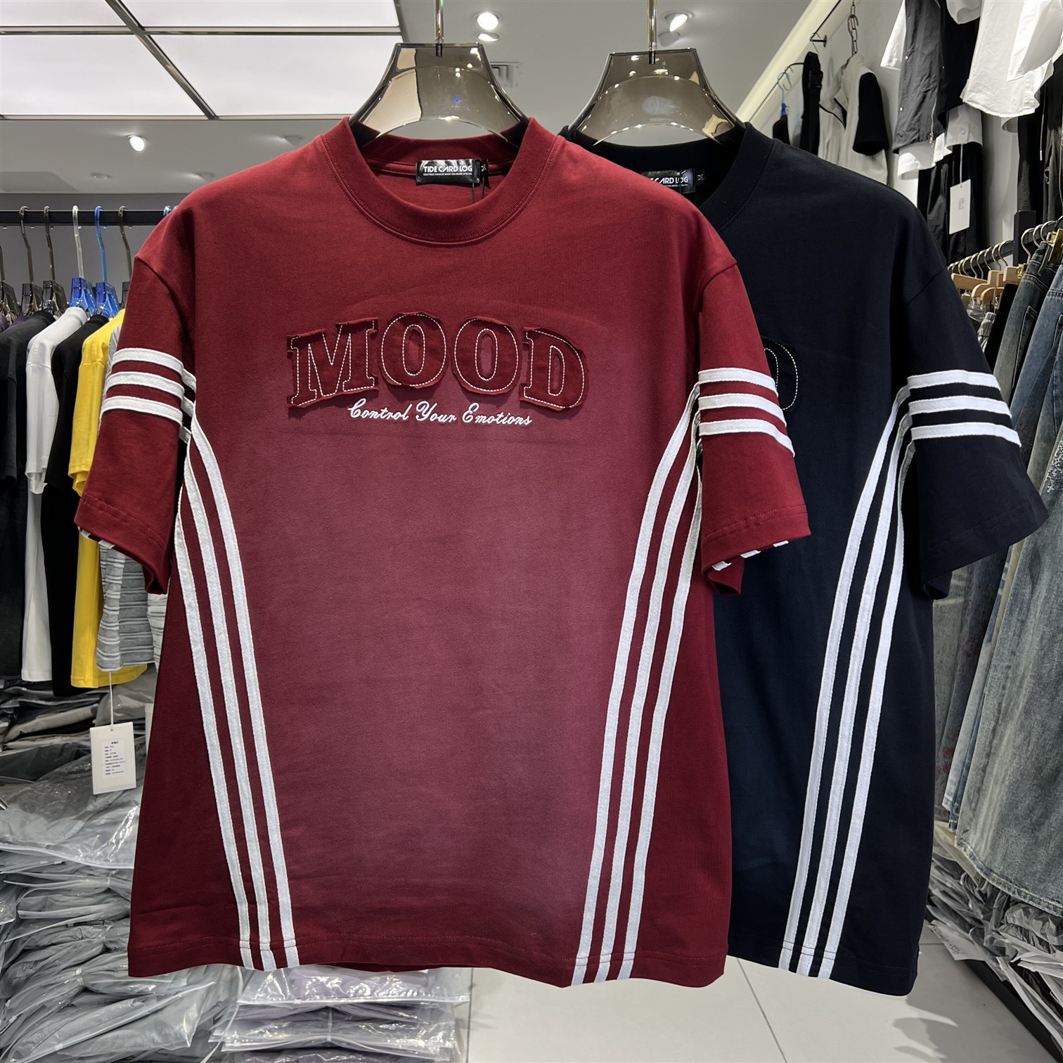 实体店渐变色纯棉短袖字母贴布刺绣三条杠重磅阔版情侣款T恤0906