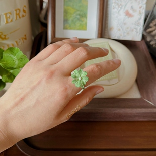 原创设计手工微钩编织四叶草戒指成品森系指环节日礼物