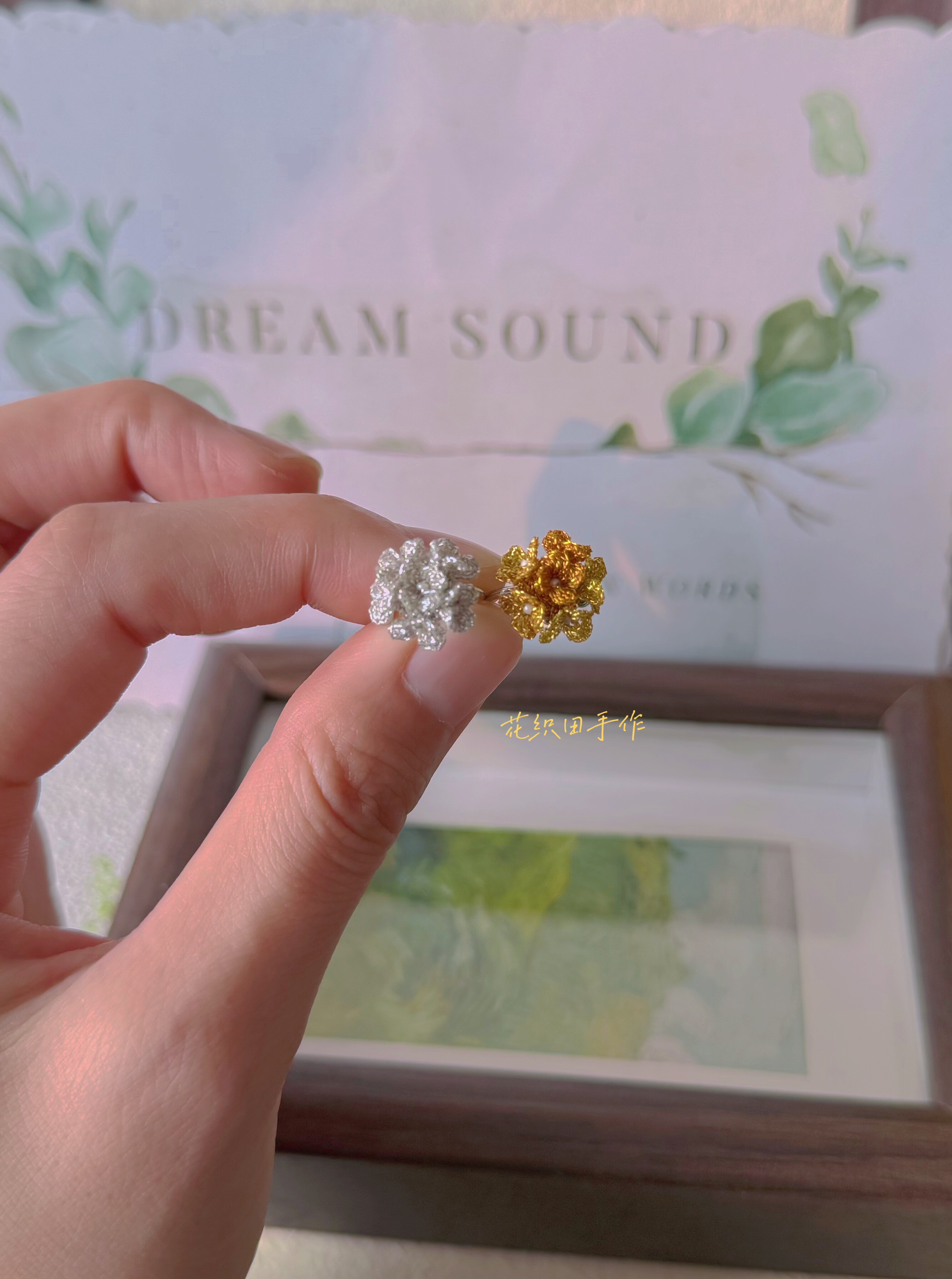 原创手工微钩编织金色银色桂花小花耳骨夹成品