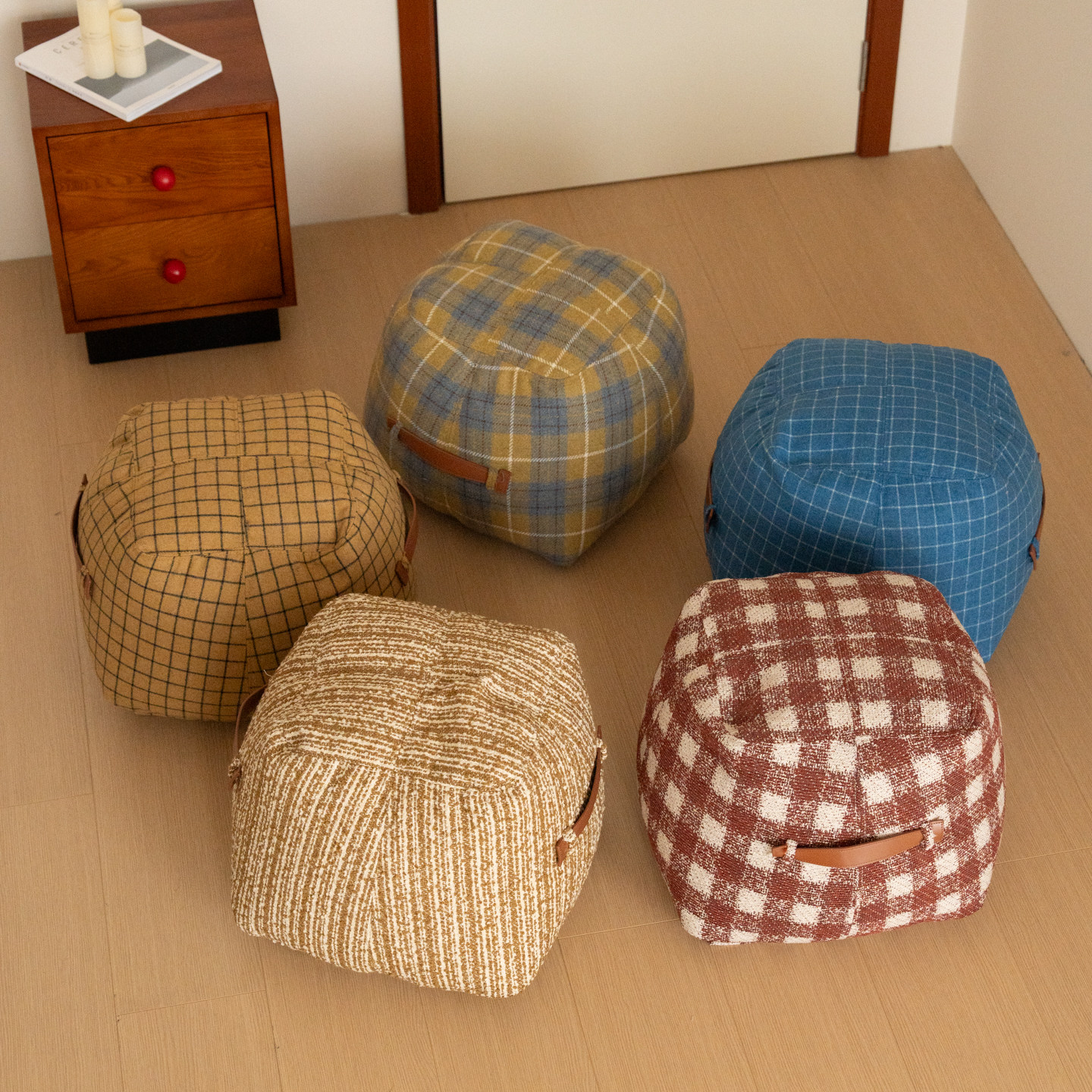 韩版脚踏法式家用沙发凳小户型创意坐墩现代简约矮凳换鞋凳搁脚,住宅家具,沙发凳/脚踏,淘宝优惠券,粉丝福利购,淘宝优惠卷