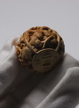 山宁竹舍 三和精品竹根雕松鼠葡萄纹灯笼球把件挂件包挂