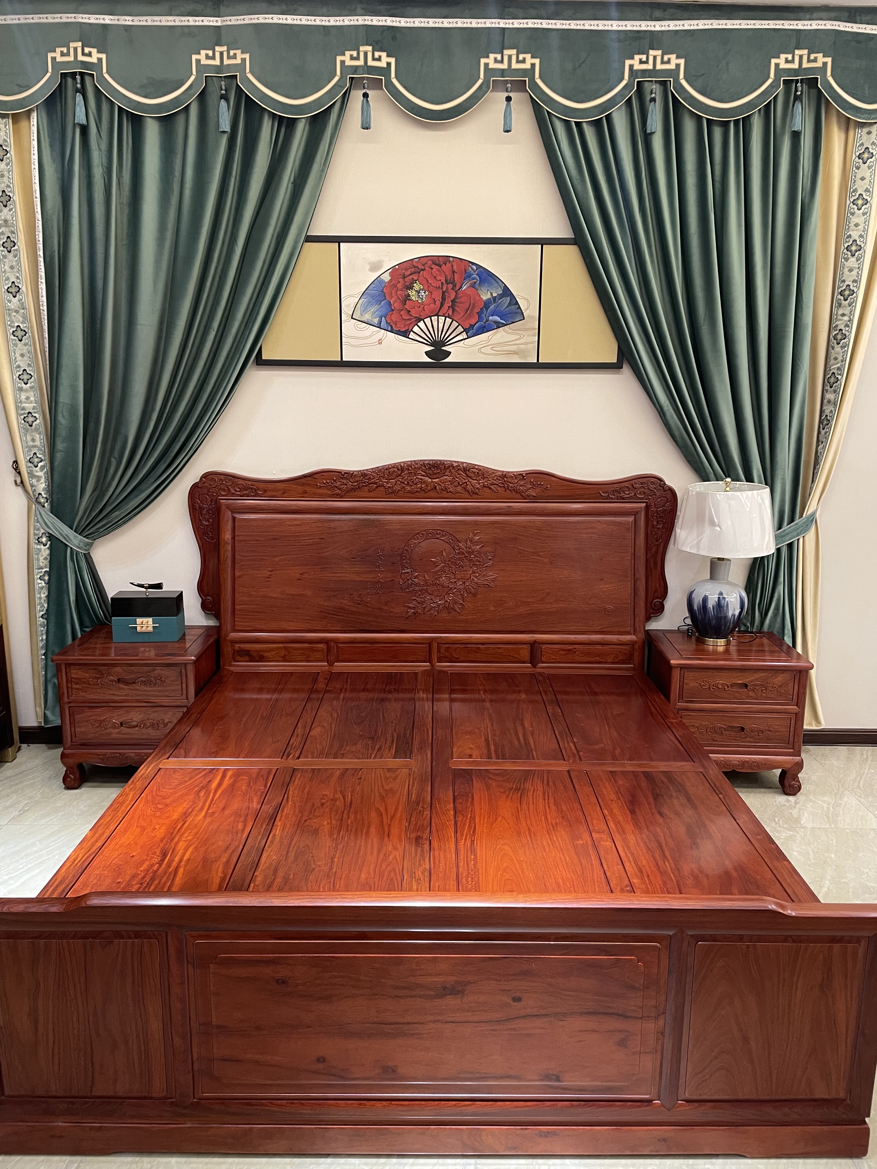 红木家具大果紫檀双人床主卧婚床中式雕花榫卯箱体床红木简约原木