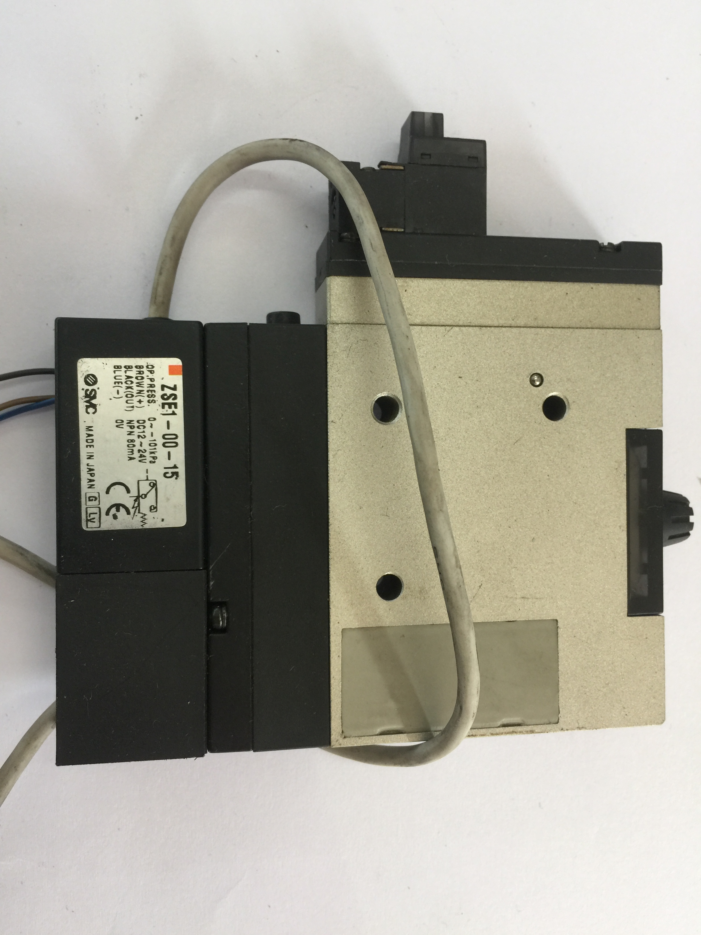 二手SMC原装ZM101SH-K5LZ-E15L ZM07/133/131H/SH+VJ114 ZSE1-15