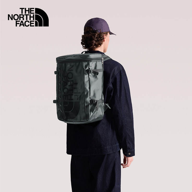 北面双肩背包男女款TheNorthFace户外轻便运动包大容量登山包3KVR