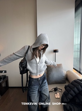 十一石 舒适好穿!双拉链短款针织开衫女小个子修身连帽毛衣外套II