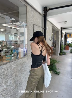 u领修身假两件工字背心