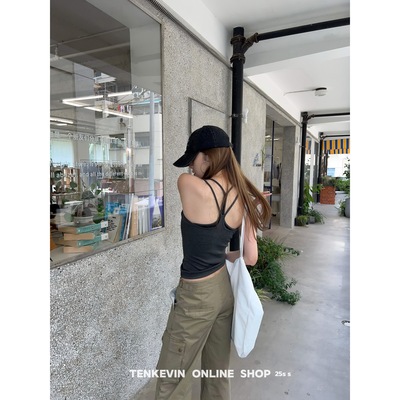 u领修身假两件工字背心