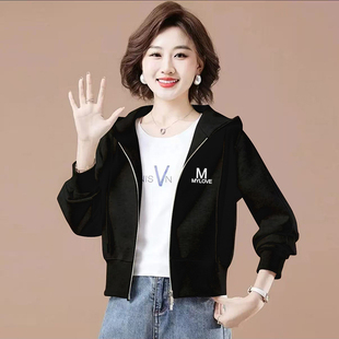 外套 短款 2025秋冬小众连帽女士大码 卫衣加绒百搭减龄宽松显瘦女装