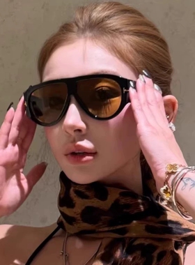 jennie同款Y2K猫眼近视眼镜