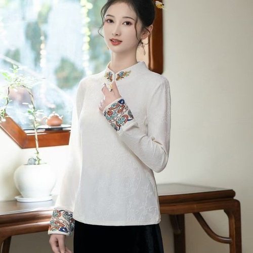 新中式刺绣减龄打底衫女2024秋冬新款立领国风内搭上衣T恤