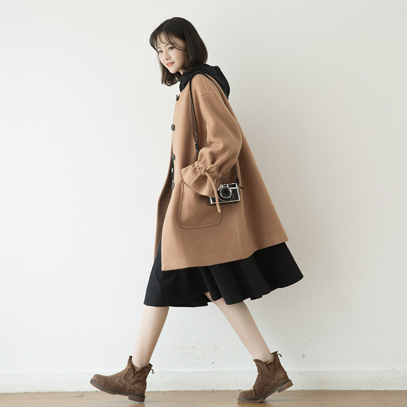 马海绒柔软面料 宽松喇叭花苞袖