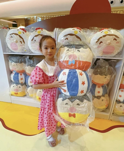 日本三丽鸥串烧靠垫毛绒公仔抱枕hello kitty大口仔全新不退换