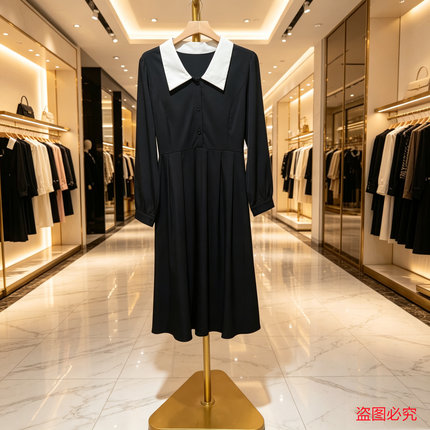 撞色娃娃领黑色连衣裙女秋季收腰显瘦长袖中长款气质通勤小黑裙