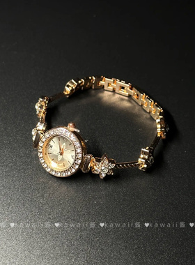中古风金色镶钻手链轻奢精致小表盘手镯2026新款日常小众装饰腕表