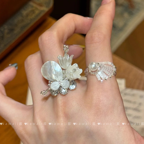 中古风铃兰花贝壳戒指