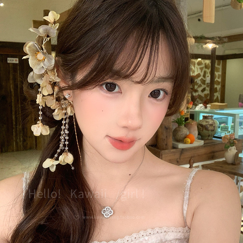 新中式古风香槟色流苏花朵发夹国风旗袍汉服步摇海边度假拍照发饰,饰品/流行首饰/时尚饰品新,发饰,淘宝优惠券,粉丝福利购,淘宝优惠卷