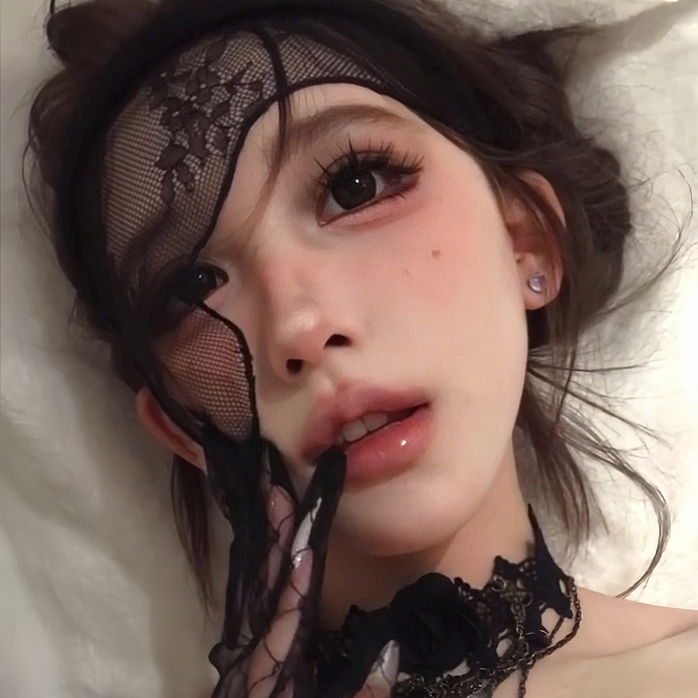 易梦玲同款~黑色蕾丝面罩