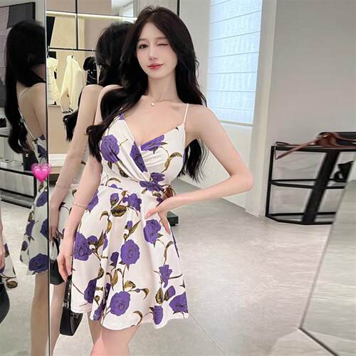 时尚气质甜美V领显胸大足浴桑拿技师工作服吊带A字连衣裙