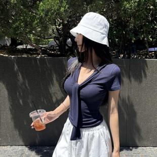 新款 T恤女装 2025夏季 纯色V领飘带正肩短袖 设计感上衣 修身 显瘦短款