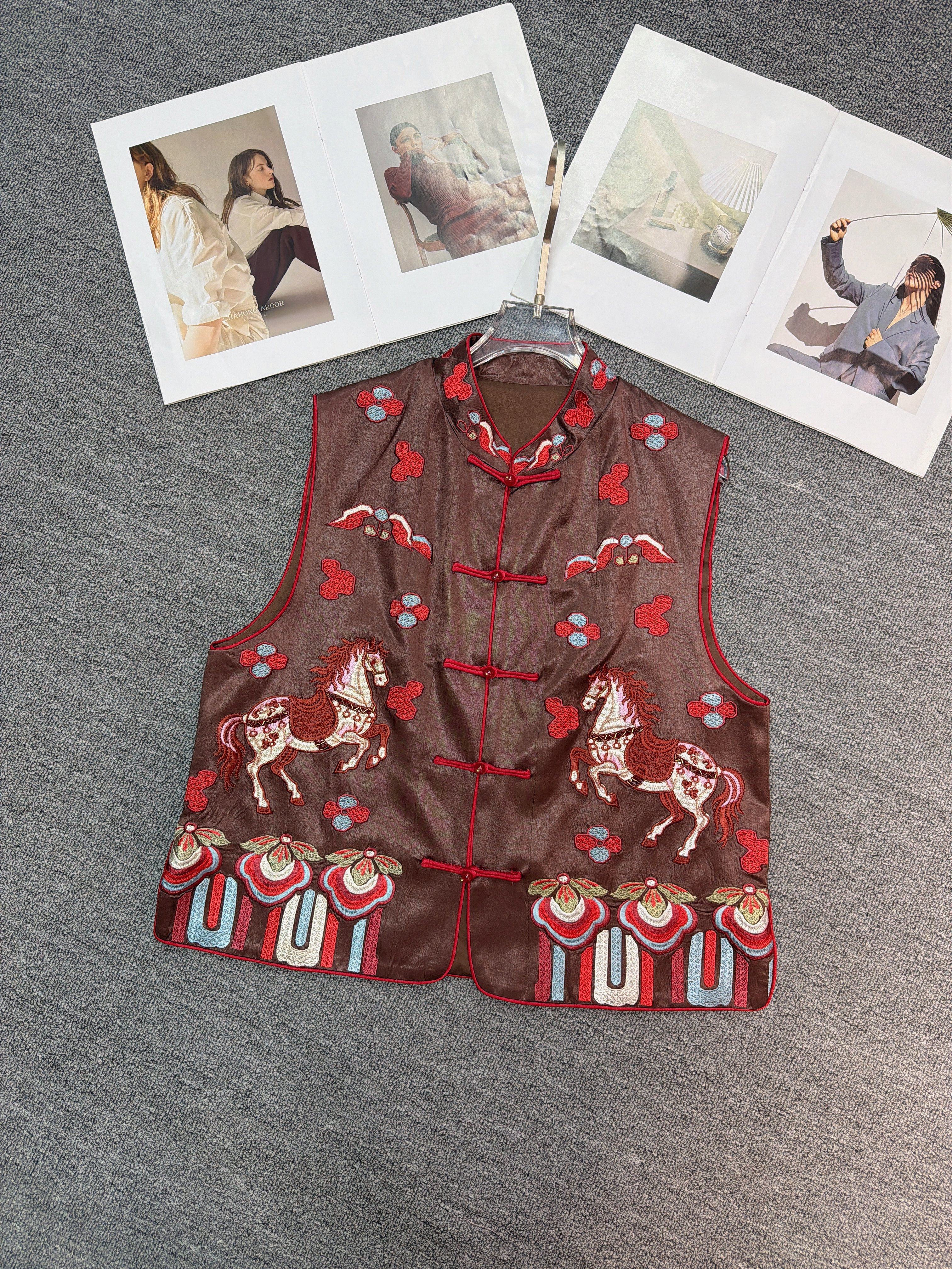 龟醋定位绣花手工一字扣人丝香云纱熊猫马甲新中式国风盘扣宽松女,女装/女士精品,上衣,淘宝优惠券,粉丝福利购,淘宝优惠卷