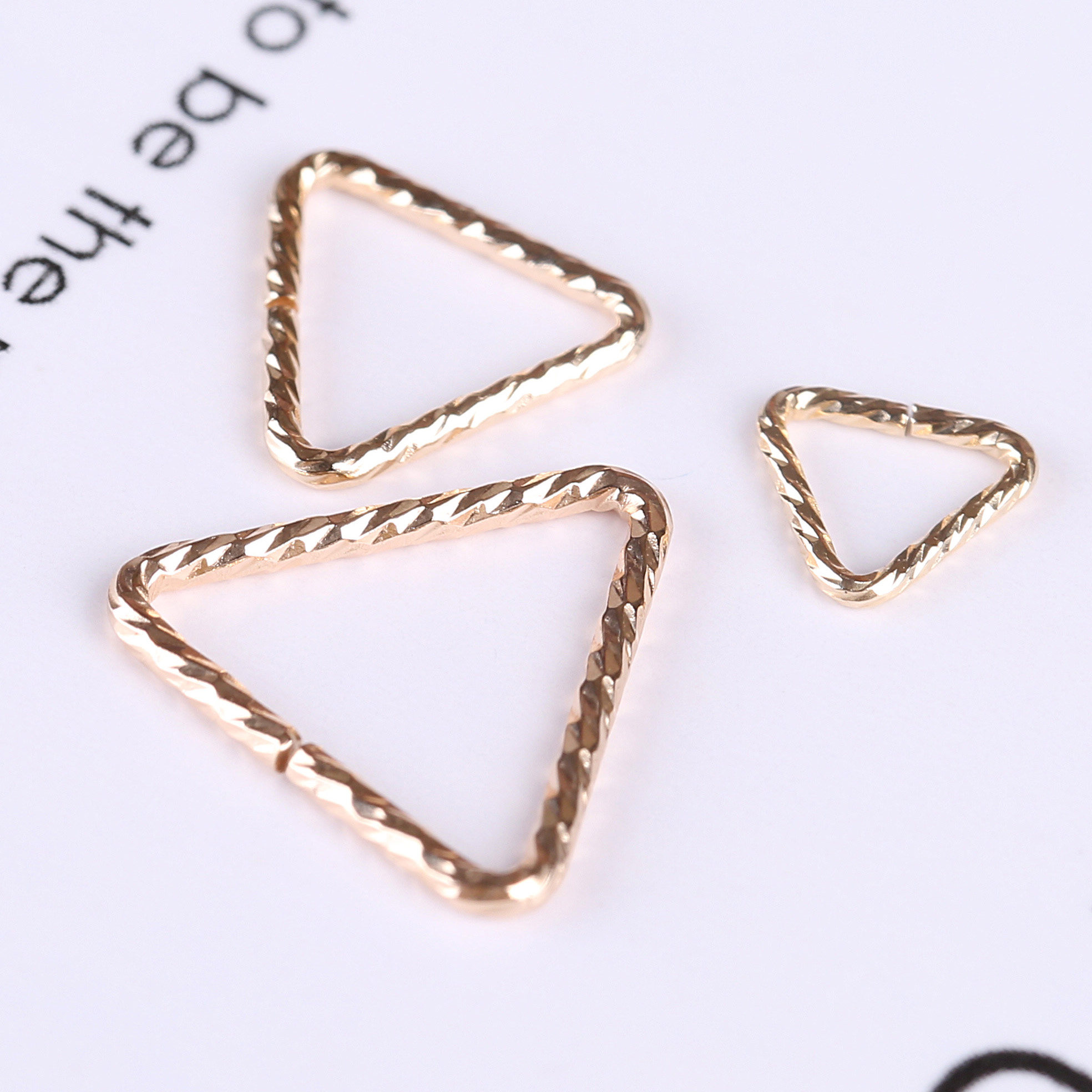 美国14k包金注金 三角形螺纹  开口 三角型 几何图型diy配件吊饰