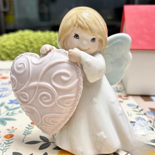 外贸尾货出口西班牙手绘高温陶瓷天使女孩雅致瓷偶人物摆件礼物