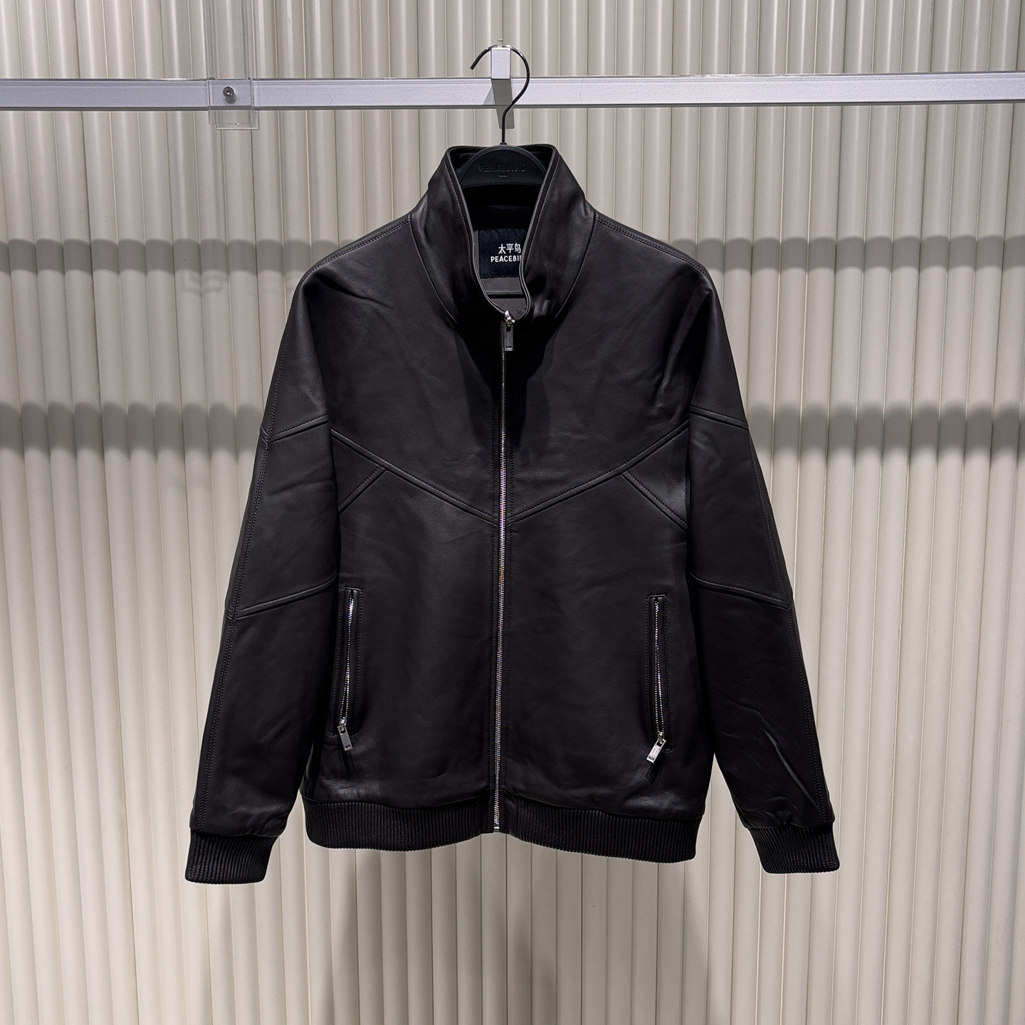 太平鸟男装时尚皮衣外套